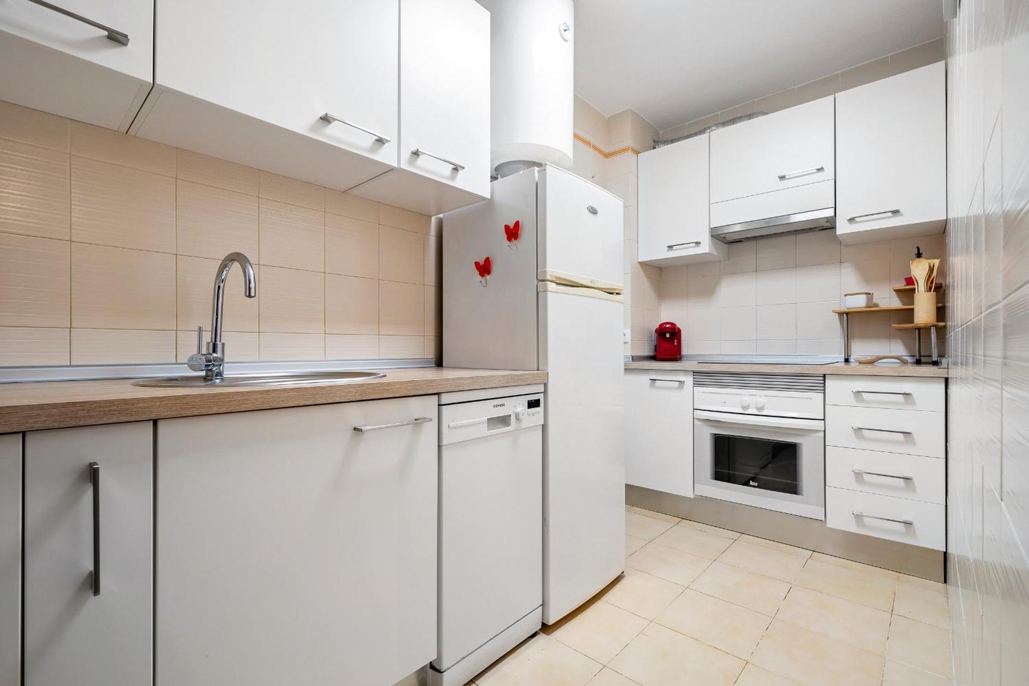 Hauzify I Apartaments Reddis Камбрильс Экстерьер фото